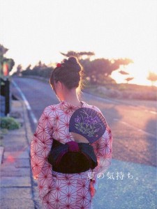 荒関克子_150621_この夏注目の浴衣のトレンドはなに・・・帯と髪飾りもチェック【画像02】